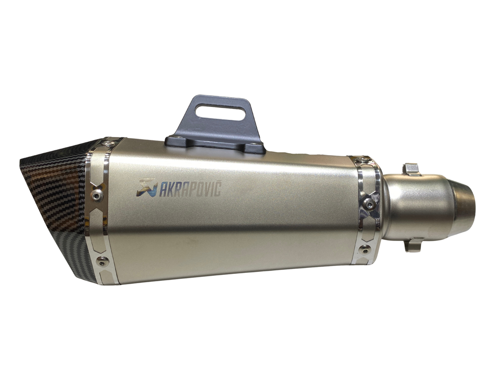 Exosto Cuadrado Tipo AKRAPOVIC Punta Carbono para Moto – C6